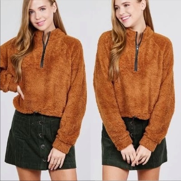 Sweaters - Soft teddy fur fleece top with elastic hem